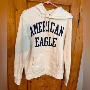 American Eagle Outfitters Hoodie NWOT Size Small